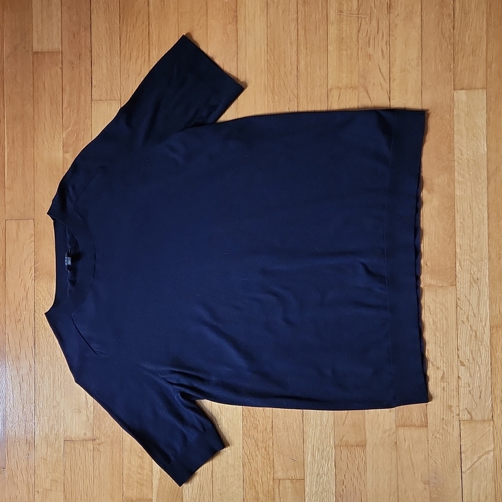 COS brand Knit Top - short sleeve